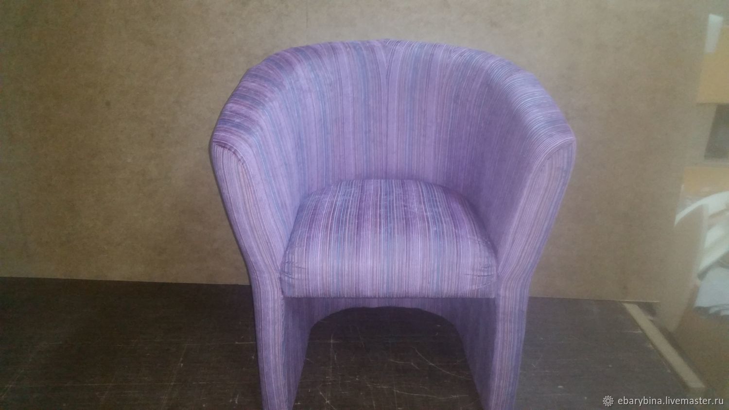 Сиреневое полукруглое кресло, Кресла, Нахабино,  Фото №1