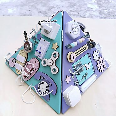 Ярмарка Мастеров - ручная работа Бизиборд пирамида, бизипирамида. Handmade.