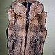 Fur vest coyote ,length 70 - 80 cm, zipper, tailoring to order, all sizes, tailoring time is 5-7 days, cost of the product depends on the size. Model sewn by the standards.
