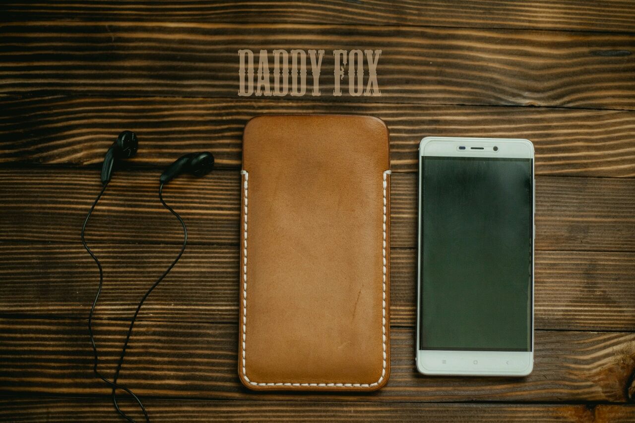 Чехол для телефона из натуральной кожи в интернет-магазине на Ярмарке ...