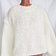 Мохеровый свитер оверсайз. Свитеры. Knit by Heart - Вязаная одежда 富. Интернет-магазин Ярмарка Мастеров.  Фото №2
