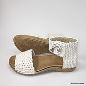 Обувь ручной работы handmade. Livemaster - original item Knitted sandals with a button, white linen. Handmade.