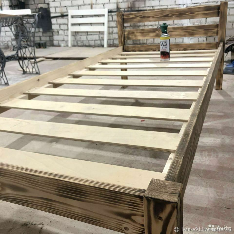 Кровать односпальная из массива сосны в интернет-магазине на Ярмарке ...