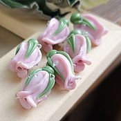 Материалы для творчества handmade. Livemaster - original item Pink Rose Buds Bead 1 pcs, Handmade Lampwork Glass Flower Bead. Handmade.