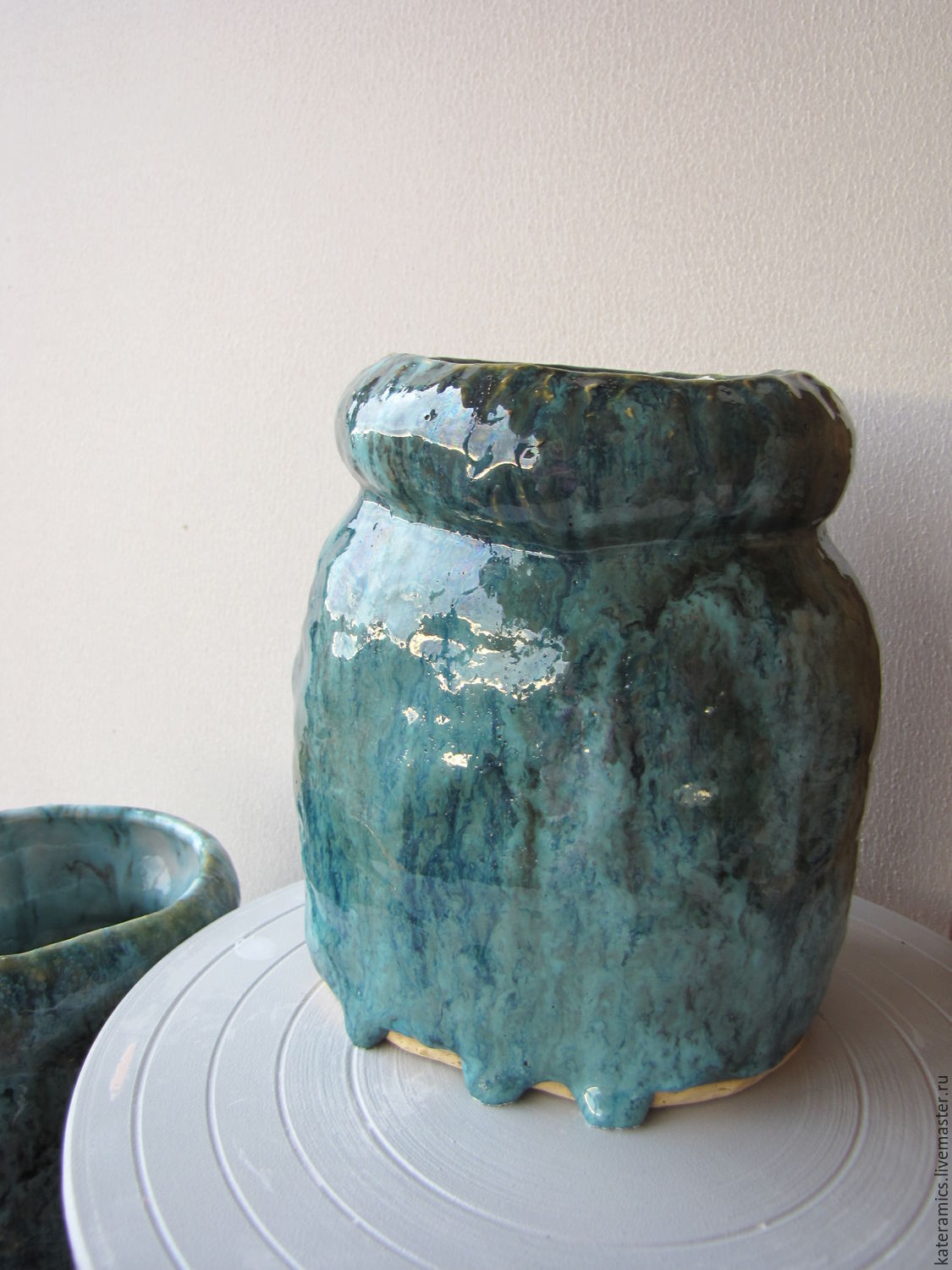 Керамические вазы ручной лепки. Словно пена морская
