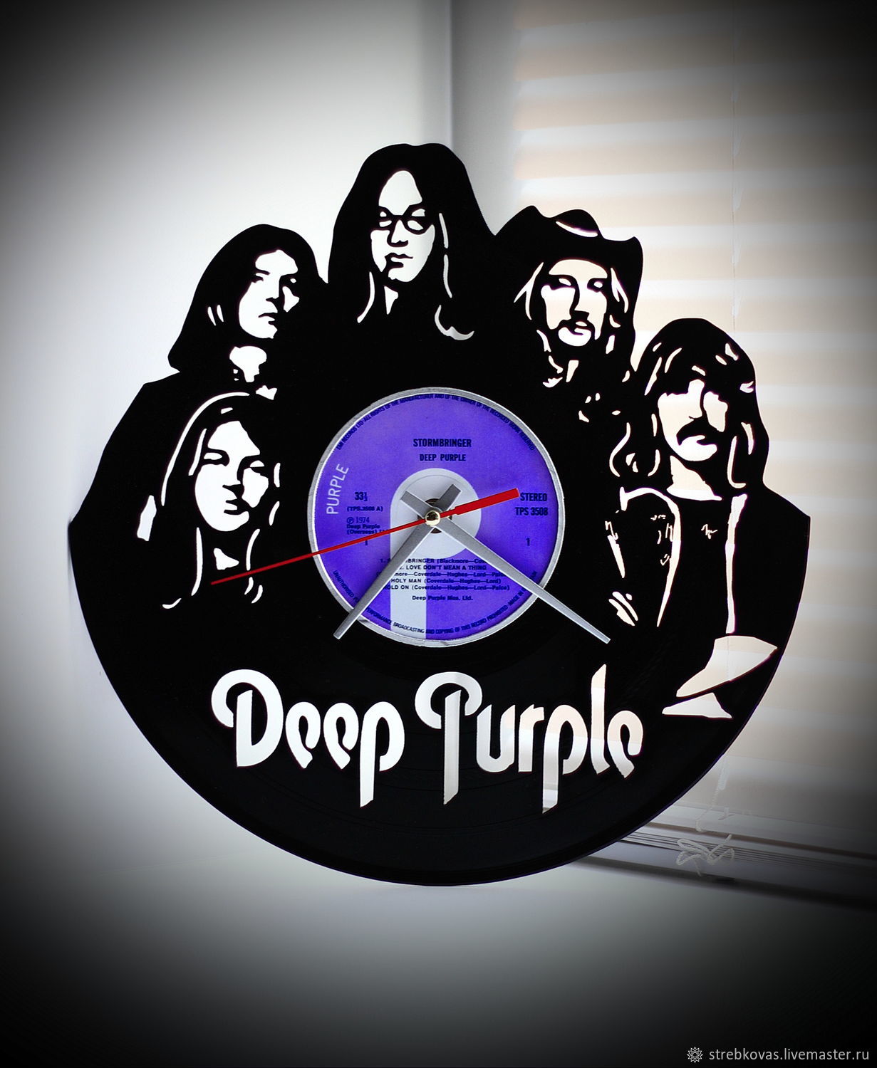 Купить дип перпл. Группа дип перпл. Часы из виниловой пластинки Deep Purple. Дип перпл виниловые пластинки. Постеры дип перпл.