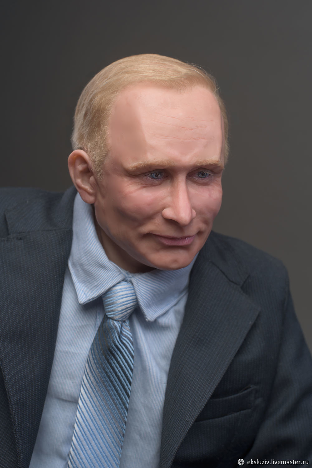 Портретная кукла Владимира Путина в единственном экземпляре в интернет ...