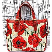 Сумки и аксессуары handmade. Livemaster - original item Classic bag: KATYUSHA with poppies made of genuine leather and tapestry. Handmade.