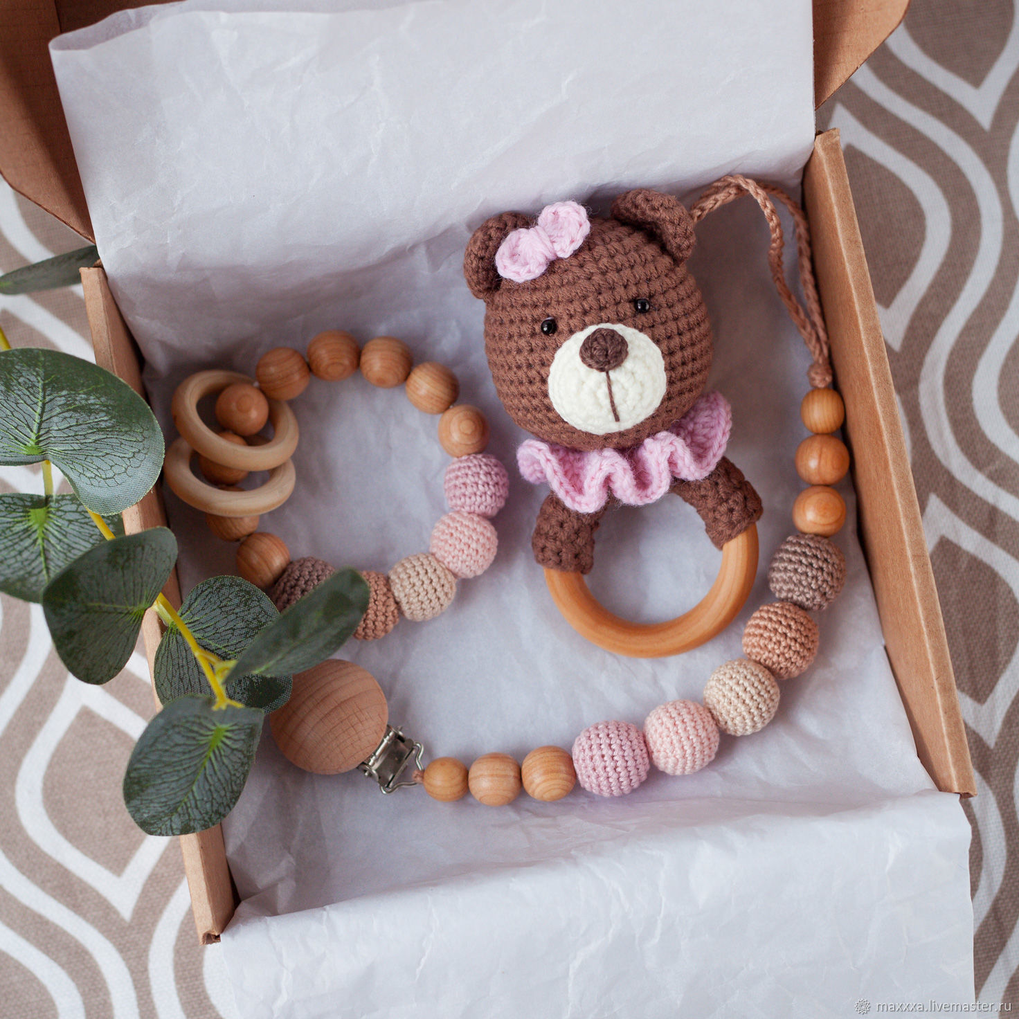 Baby box for girls: nipple holder, rodent, rattle-bear, Gift for newborn, Ryazan,  Фото №1
