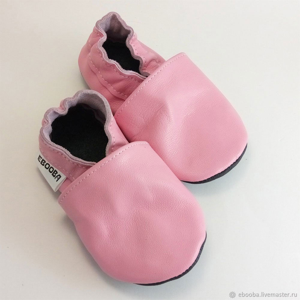 pink baby slippers