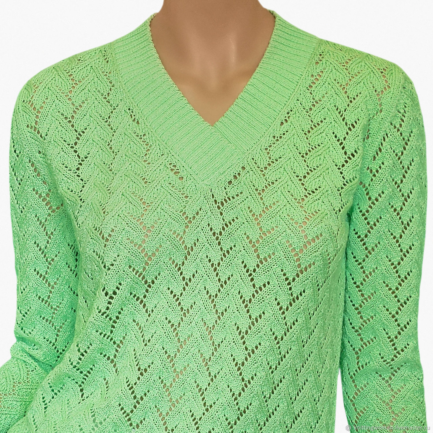Купить джемпер недорого. Зеленый свитер. Зеленый пуловер. Зелёный вязаный женский джемпер. Зеленый вязаный свитер женский.