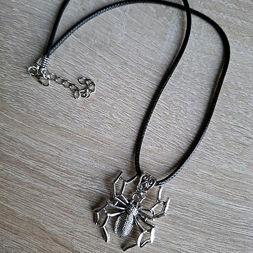 Субкультуры ручной работы. Ярмарка Мастеров - ручная работа Кулон " Паук ". Handmade.