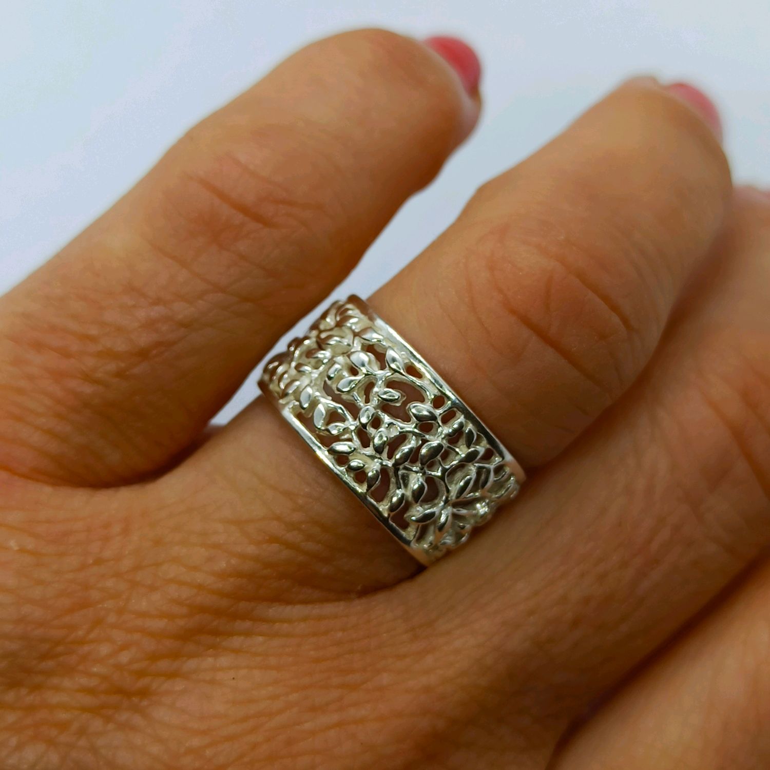 Ажурное кольцо. Нежное цветочное кольцо. Женское широкое кольцо купить ...