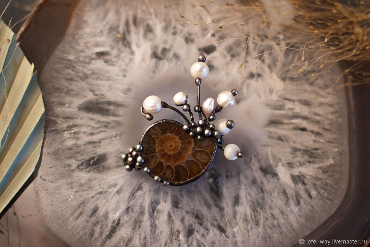Barrette with primitive Ammonite and natural pearls (h5-003), Hairpins, St. Petersburg,  Фото №1