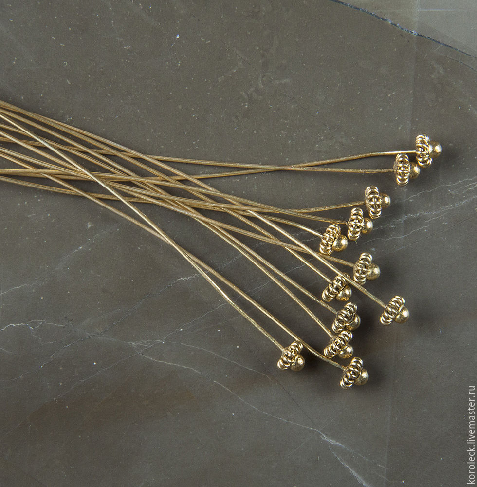 мозаичные пины. мозаичный пин. серьги-шарики из стекляруса. пины для рукоделия. самодельные пины.