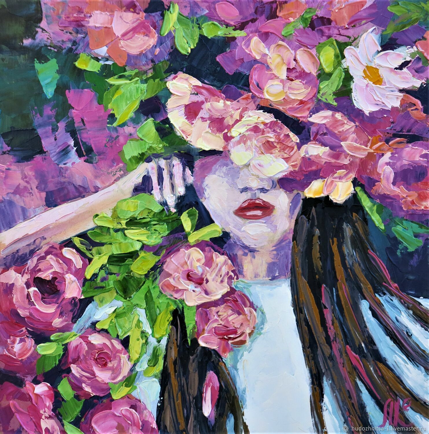 Панно «Девушка с цветами»