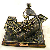 Подарки к праздникам handmade. Livemaster - original item Figurine: A pathologist with a lamp. Handmade.
