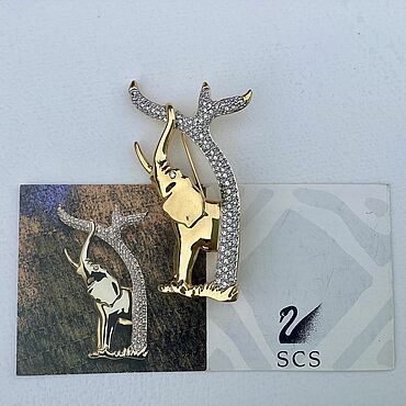 Винтаж: Swarovski Брошь - Слон на счастье, клеймо, сертификат (4180). . Винтаж ручной работы - Ярмарка Мастеров Винтаж ручной работы. Ярмарка Мастеров - ручная работа Винтаж: Swarovski Брошь - Слон на счастье, клеймо, сертификат (4180). Handmade.