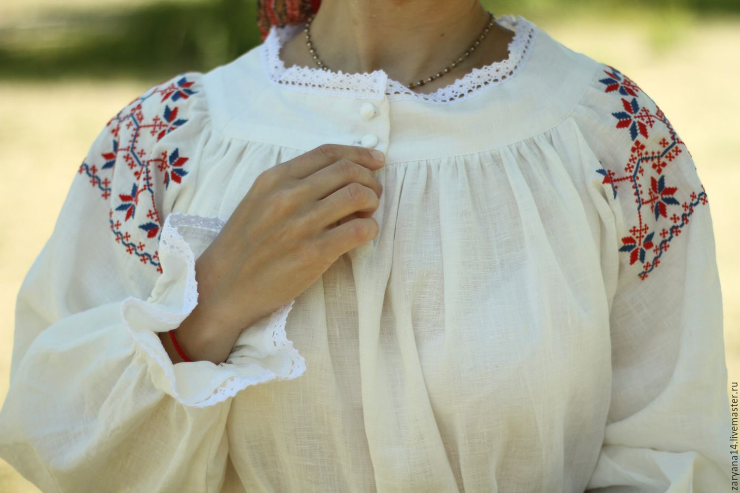 Женские русские народные рубашки