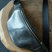 Сумки и аксессуары handmade. Livemaster - original item Banana Belt Leather Bag (Simplified). Graphite. Handmade.
