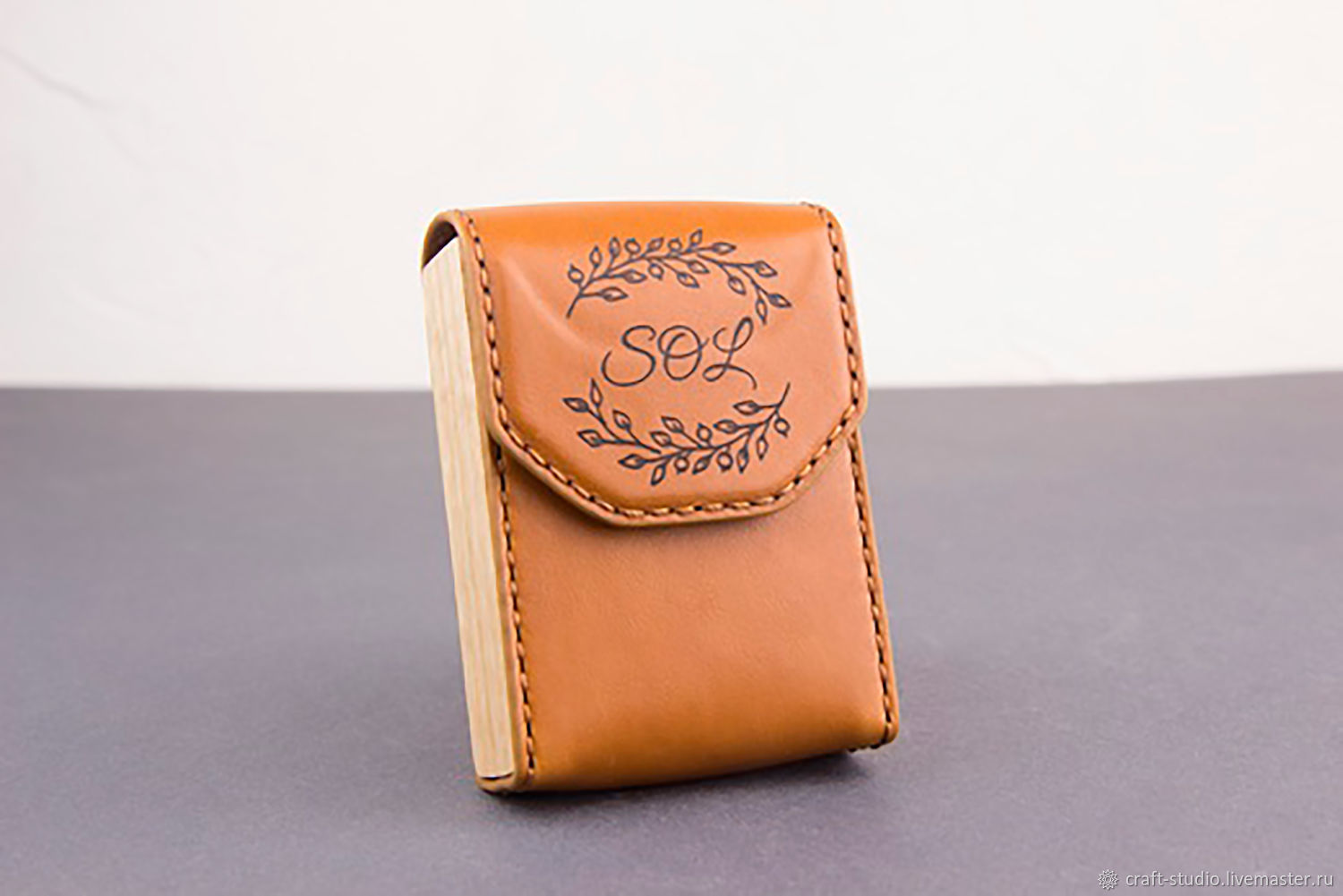 Сигаретница-шкатулка "Прогулки на грани веков" РАРИТЕТ! в интернет-магазине Ярма