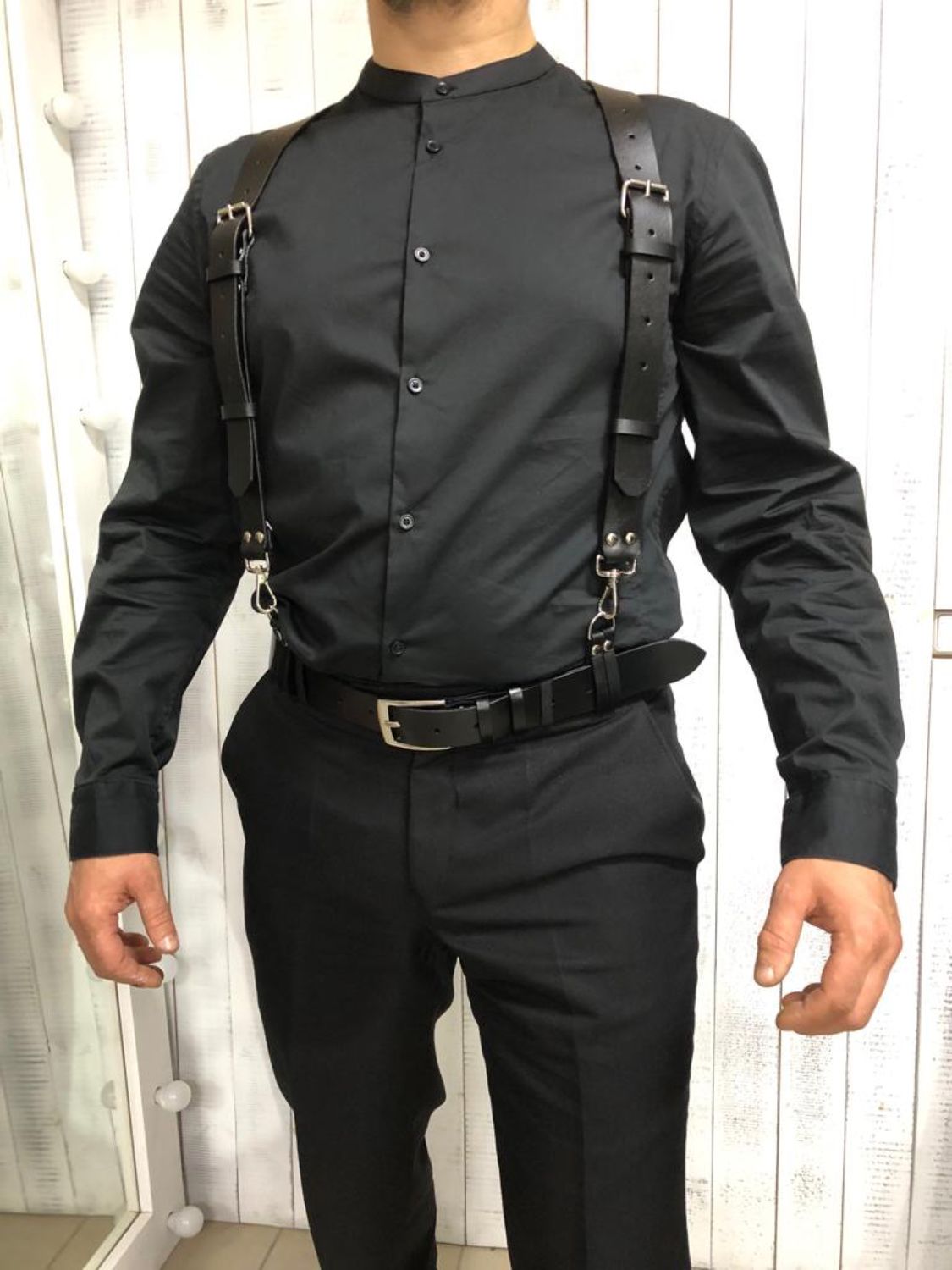 Мужские кожаные подтяжки на резинке с карабинами в интернет-магазинеЯрмарка Мастеров по цене 3500 ₽ – HEZM7RU