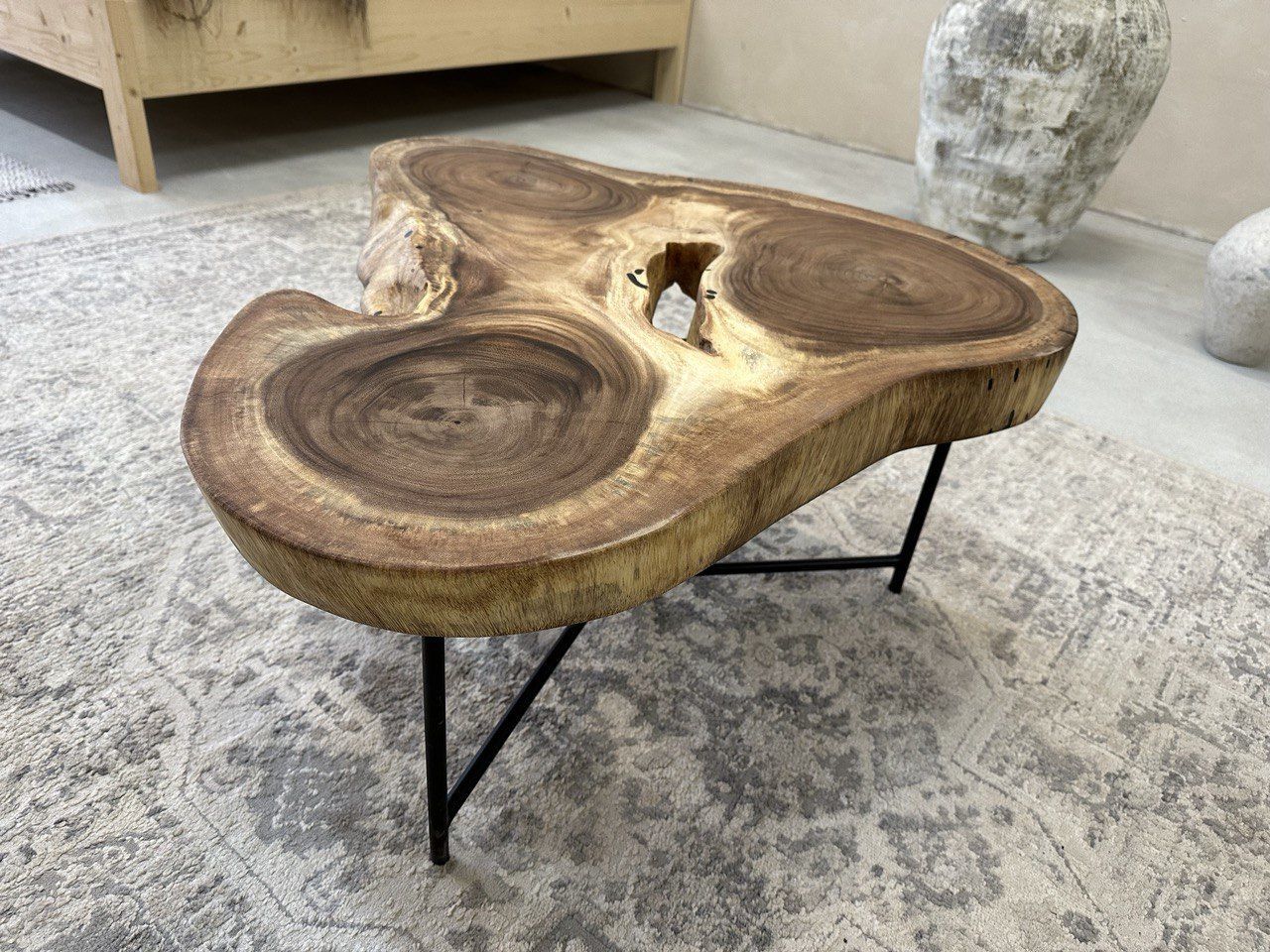 Журнальный столик из слэба. Стол лофт в интернет-магазине Ярмарка ...