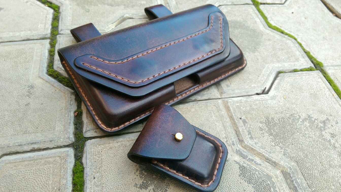 Кожаный чехол для телефона и для зажигалки на ремень – заказать на ...