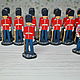Mini figuras de acción British Coldstream Guard. Miniature figurines. Wood Soldiers. Интернет-магазин Ярмарка Мастеров.  Фото №2