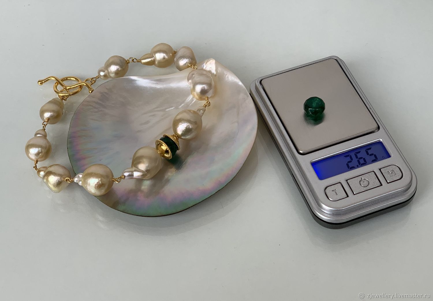 Браслет Южыные моря South sea Emerald bracelet