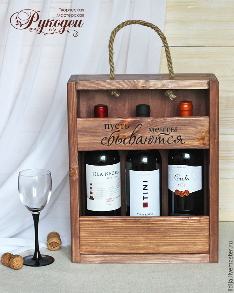Деревянный подарочный ящик для вина на заказ от производителя столярных изделий