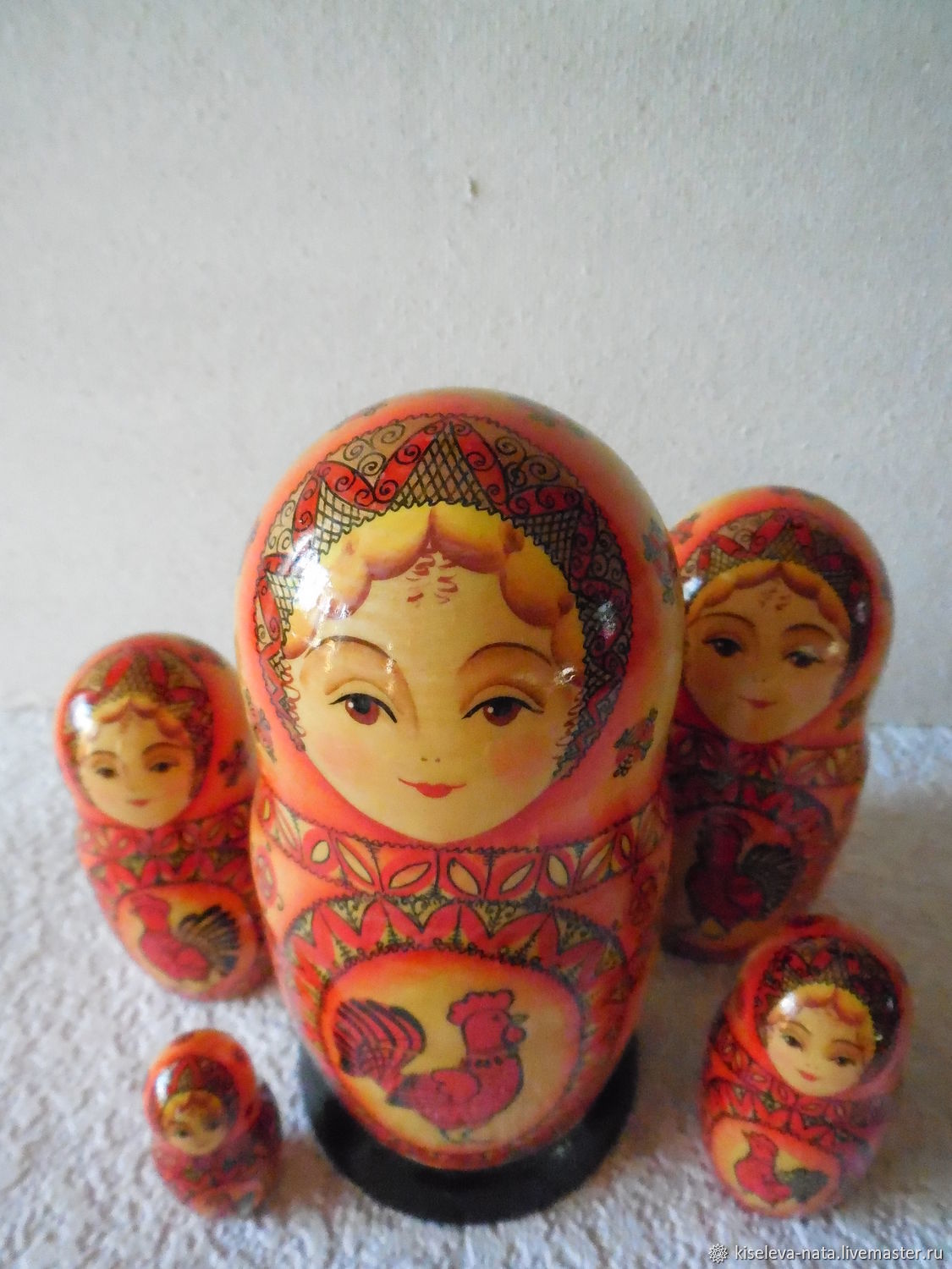 Матрешка пятиместная. Мезенская роспись.Высота 18см. Петя в интернет ...