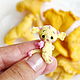 Miniatura de Punto dragón zorro bebé 2.5 cm. Miniature figurines. Natalie crochet flowers. Интернет-магазин Ярмарка Мастеров.  Фото №2
