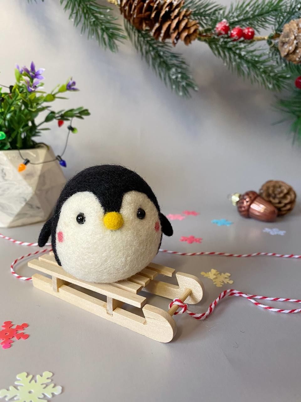 Новогодняя игрушка «Пингвин»