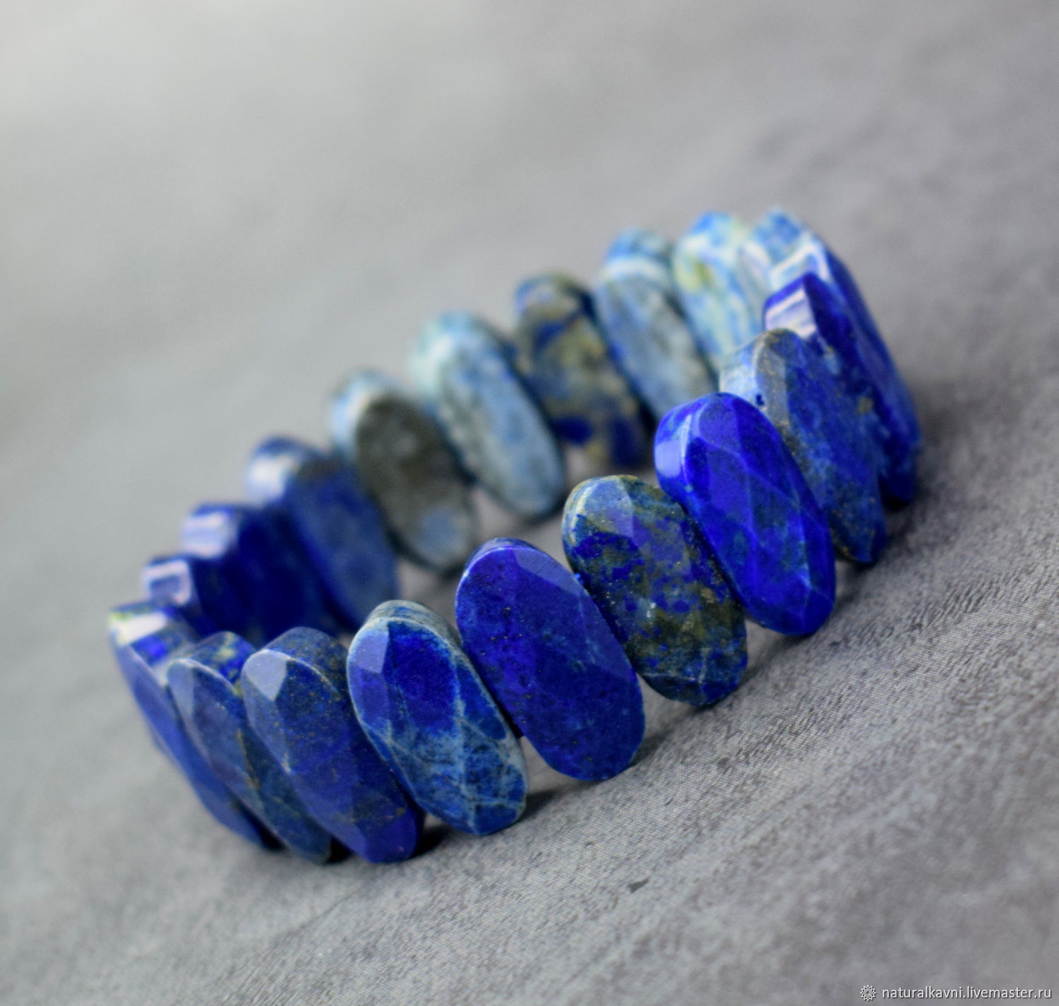 what is lapis lazuli made of