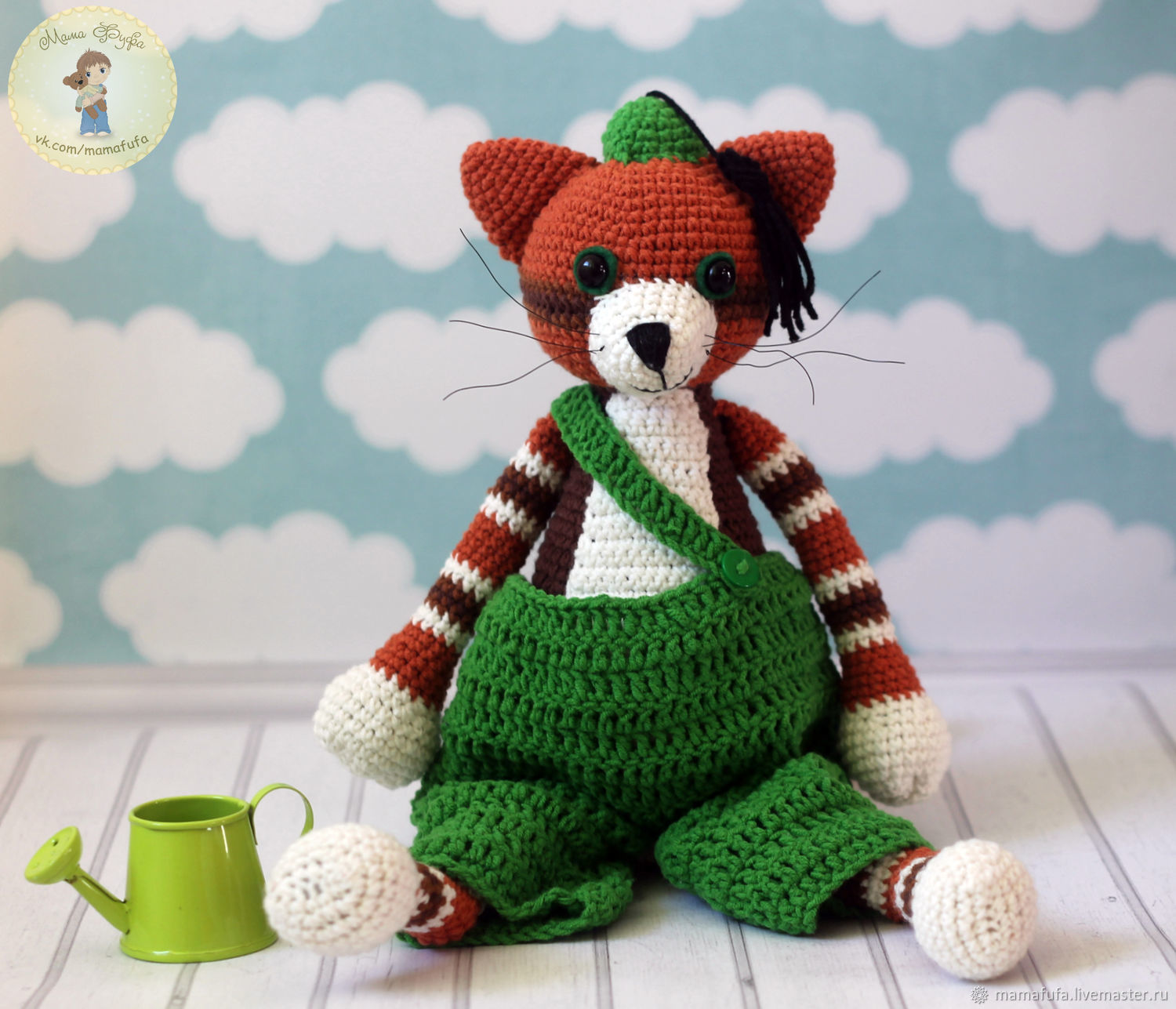 This master class will teach how to create a toy-pendant knitted cat This master class will teach how to create a toy-pendant knitted cat