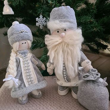 Интерьерная новогодняя кукла Тильда Дед Мороз ручной работы