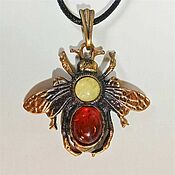 Украшения handmade. Livemaster - original item Bee Insect Pendant with Amber Gift for Girl Summer Decoration. Handmade.