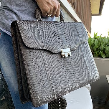 Сумки ручной работы. Ярмарка Мастеров - ручная работа Портфель из кожи питона. Handmade.