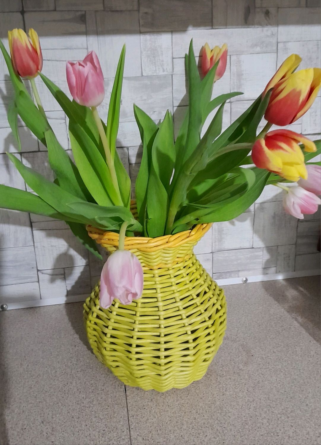 Ваза плетёная купить в интернет-магазине Ярмарка Мастеров по цене 900 ...