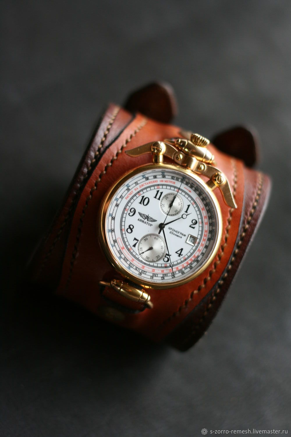 Часы с браслетом ручной работы