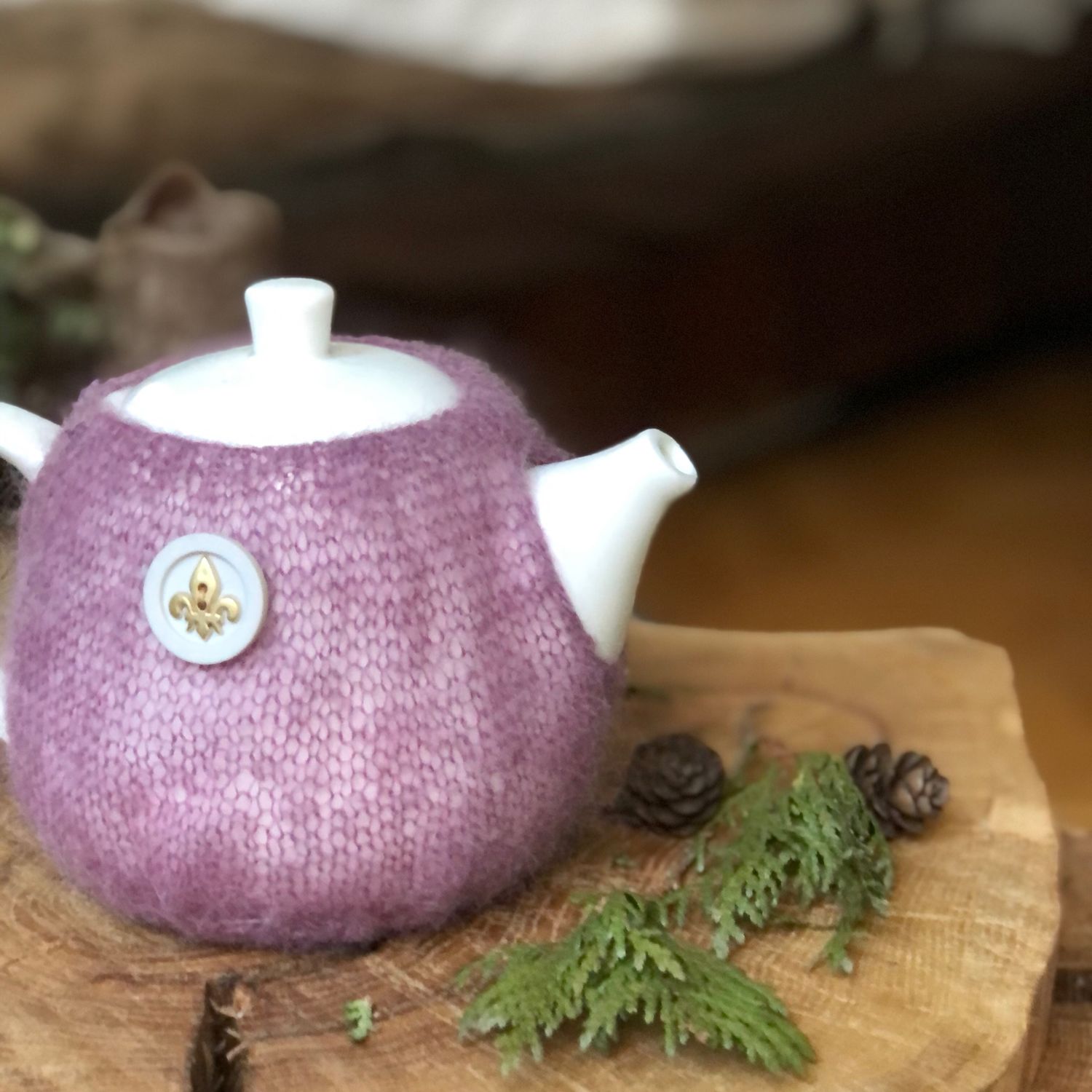 Фарфоровый чайник в кофточке из мохера – купить онлайн на Ярмарке ...