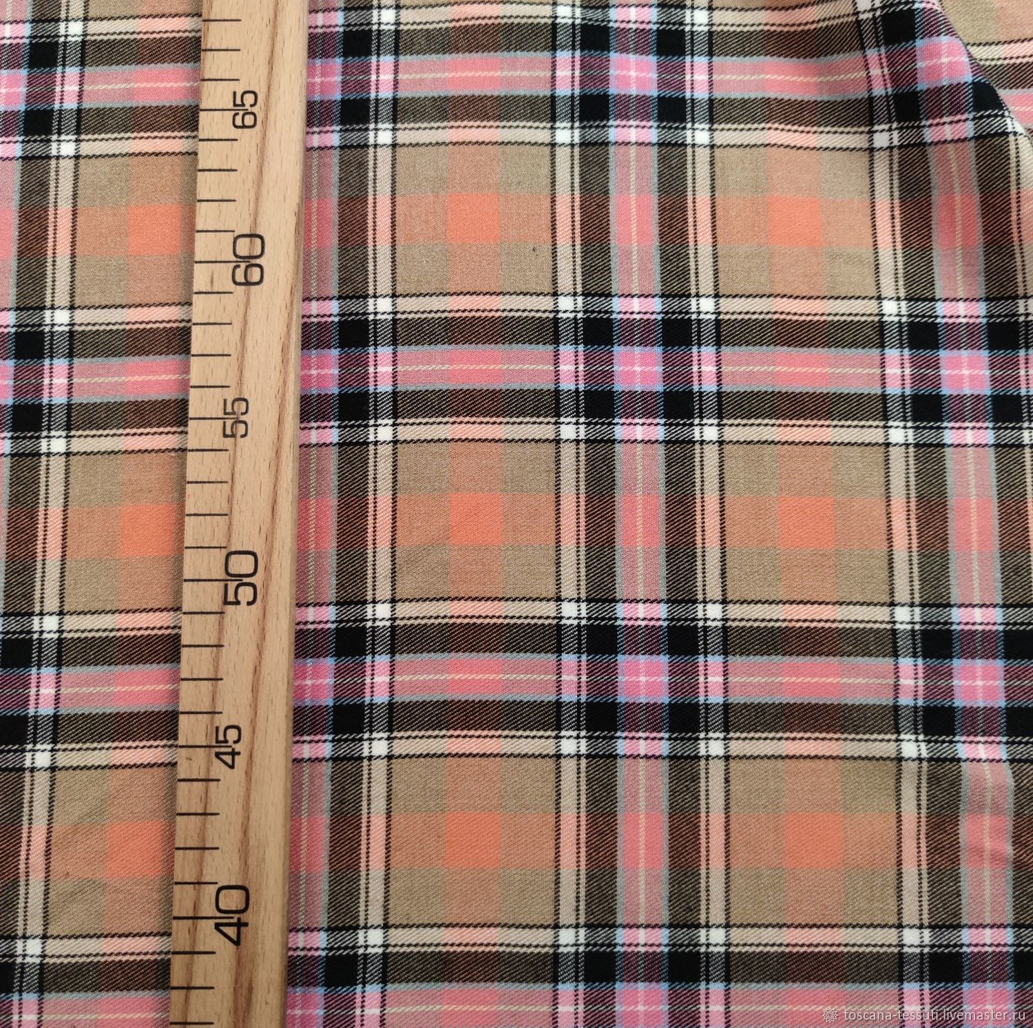 Двунитка суровая 210 г/м. Двунитка суровая 210 г/м. Подготовка ткани к раскрою салфетка для вышивания. Двунитка суровая "тейково" с90 100% хлопок 230 г/кв. 60 сантиметров ткани.