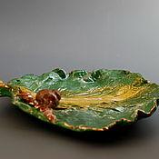 Для дома и интерьера handmade. Livemaster - original item A leaf with a snail. Handmade.
