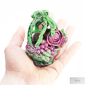 Свадебный салон handmade. Livemaster - original item Wedding gift basket with flowers and fruits ruby-zoisite. Handmade.