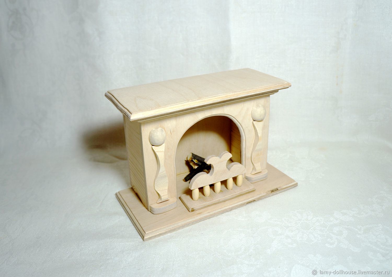 small doll furniture