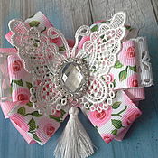 Работы для детей, handmade. Livemaster - original item Pink bows with butterflies. Handmade.