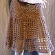 Летняя ажурная  юбка нейтрального песочного цвета вязаная крючком из тонкого хлопка расклешенная к низу