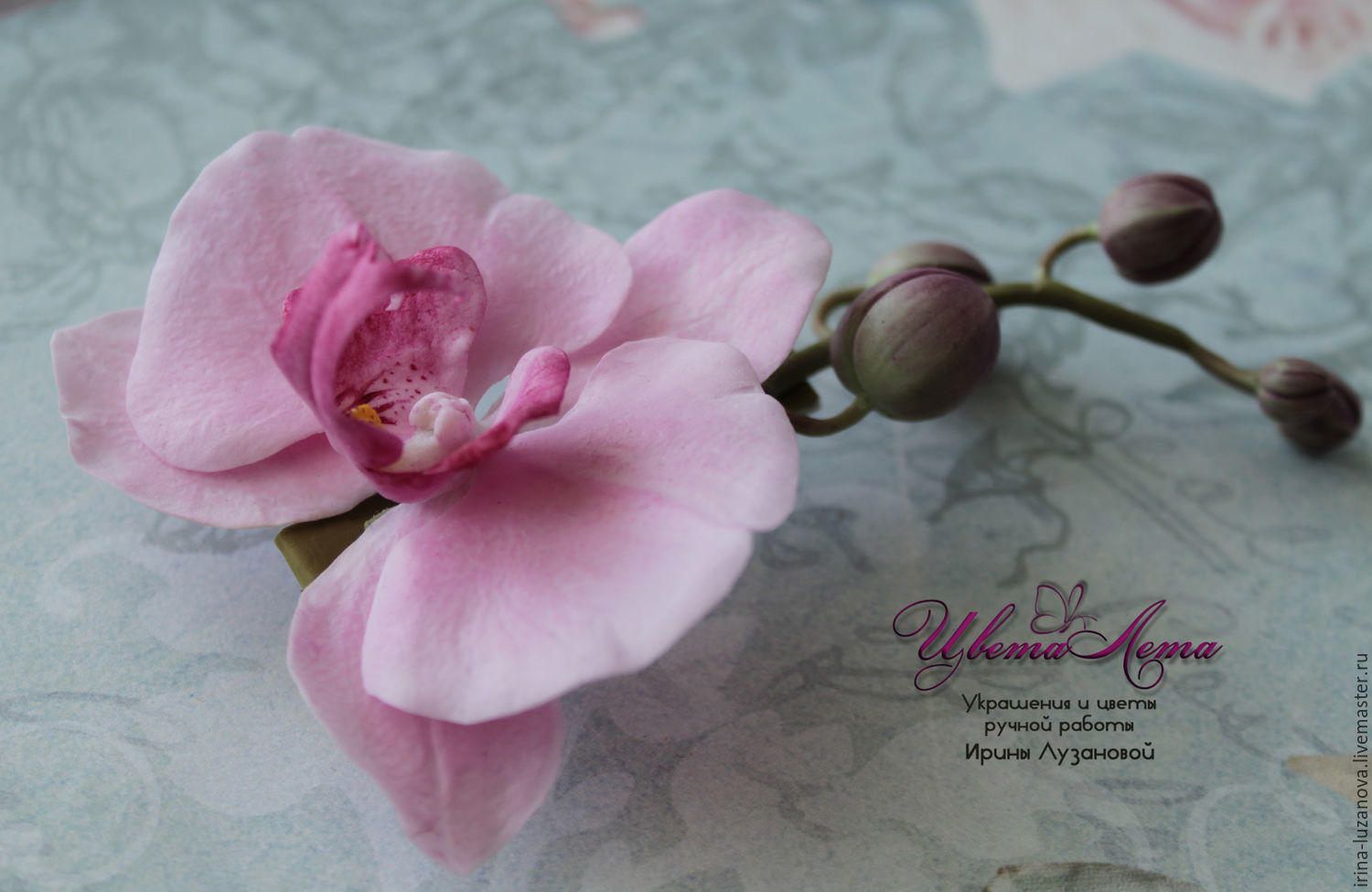 Cold porcelain ring with orchid Cold porcelain ring with orchid