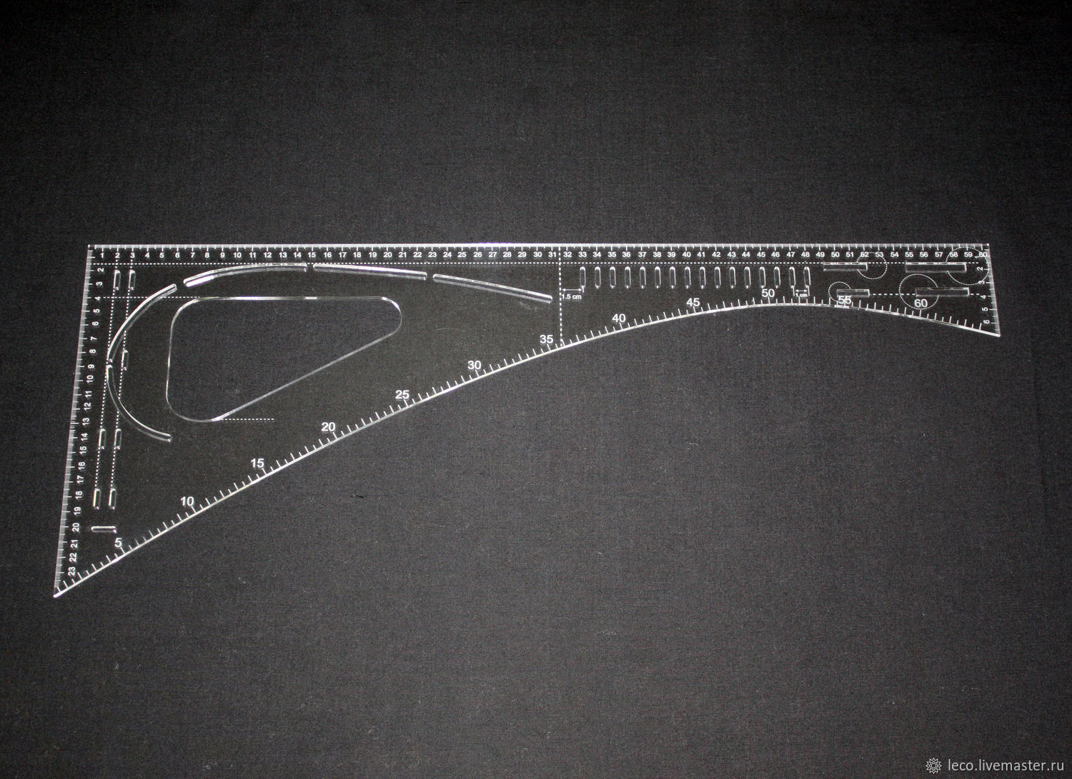 Черный раскрой. Лекало портновское 